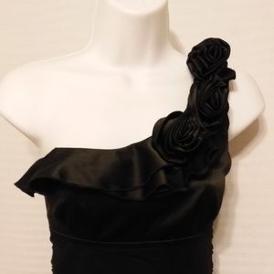 3/$15 CLOSET CLOSING BLACK RUFFLE BUST PARTY DRESS